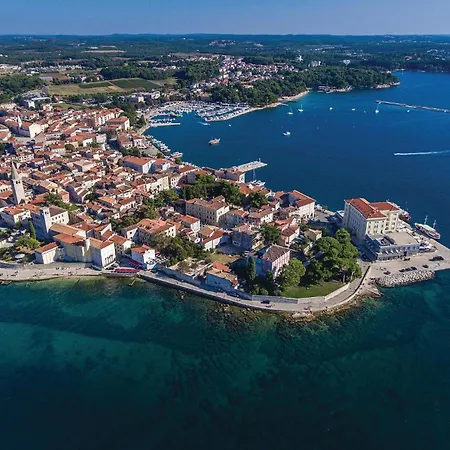 Beautiful In Cervar Porat With Kitchen * Poreč